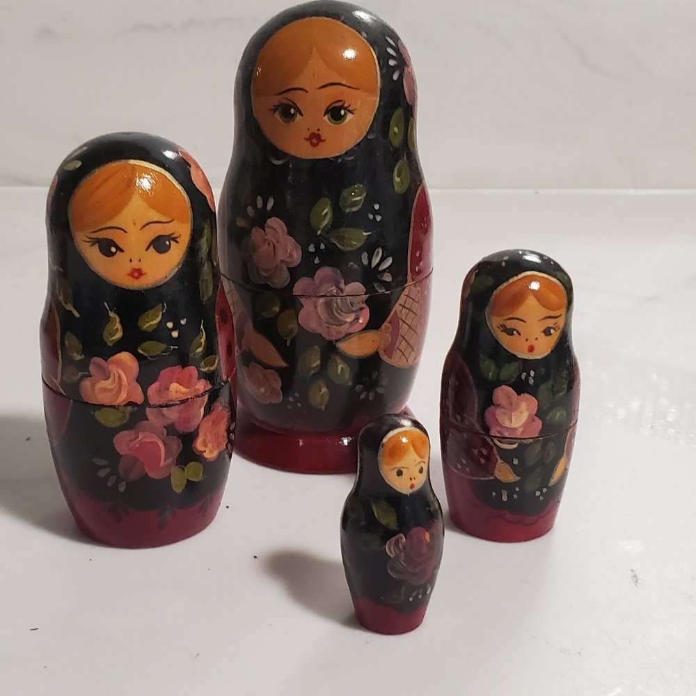 Russian nesting dolls